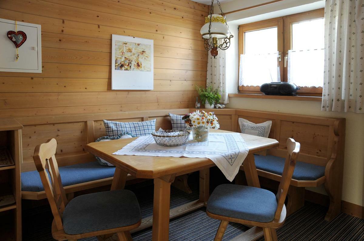 Geigers Ferienhaus Tiefenbach bei Oberstdorf Eksteriør billede
