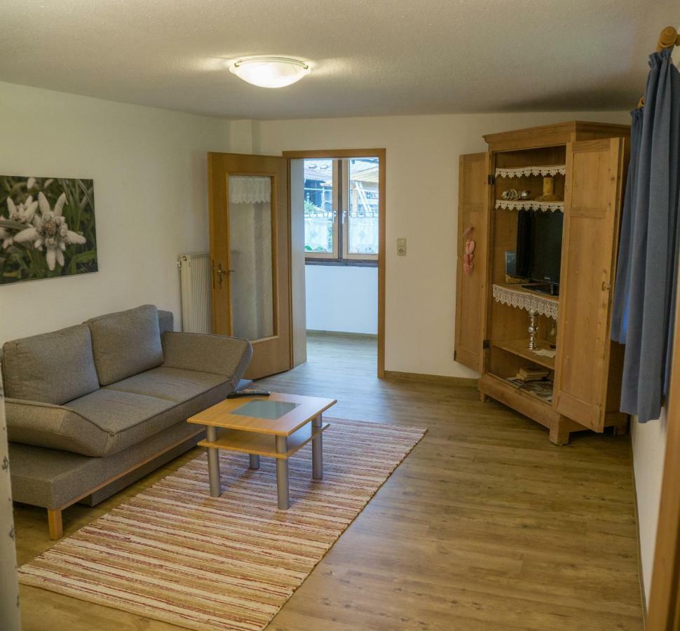 Geigers Ferienhaus Tiefenbach bei Oberstdorf Eksteriør billede